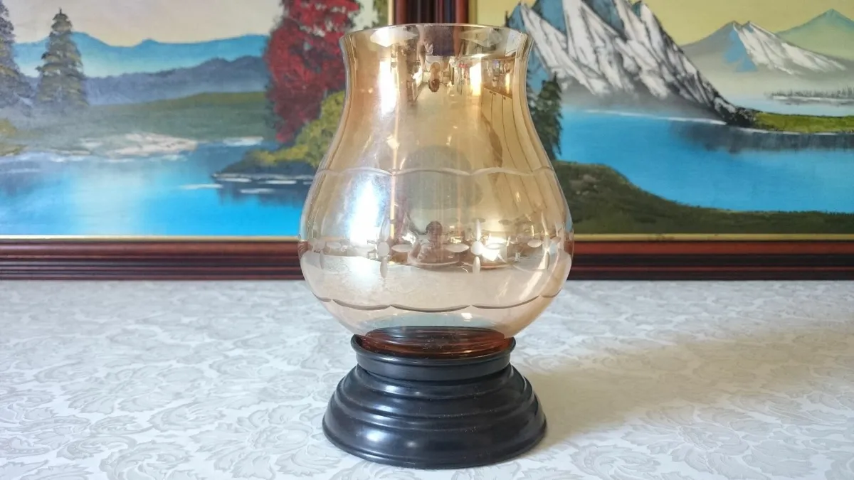 Vintage Etched Amber Glass Hurricane Lamp WithBase - Image 2