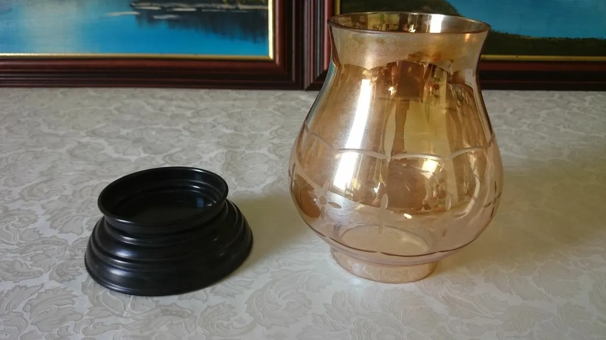 Vintage Etched Amber Glass Hurricane Lamp WithBase - Image 3