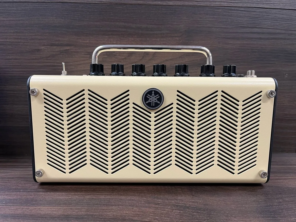 Yamaha TH5 Amp - Image 1