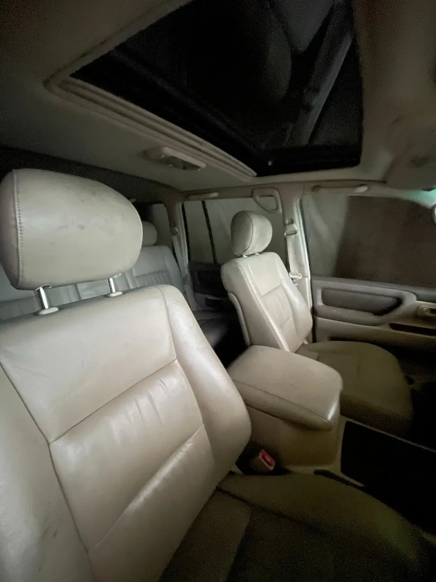2000 Toyota Land Cruiser Amazon VX - Image 3