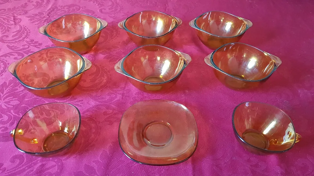 9 Piece Vereco France Amber Glass Selection - Image 2