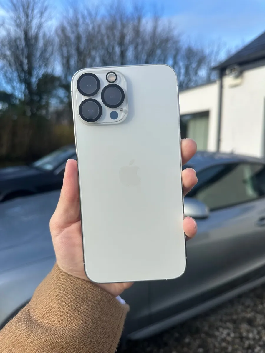 IPhone 13 Pro Max 256GB - Image 1