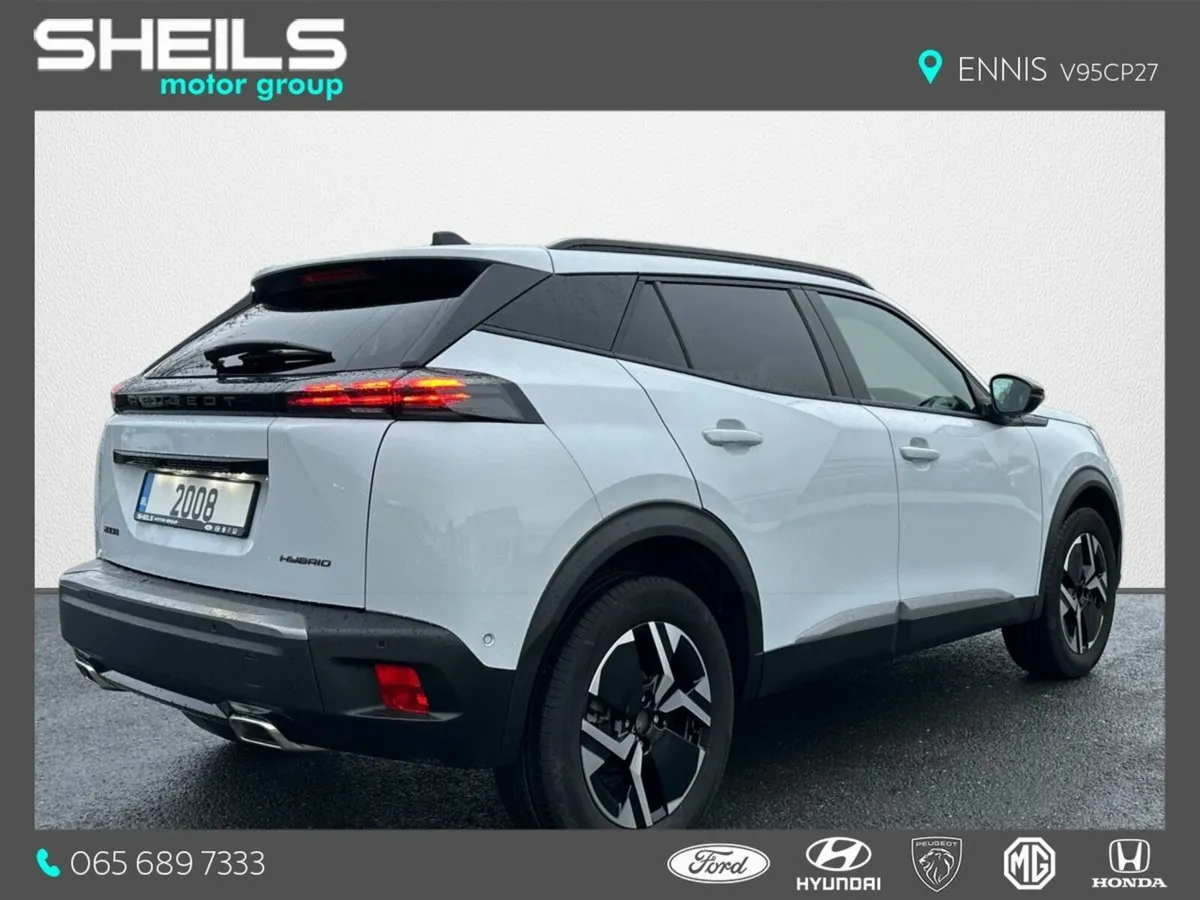 Peugeot 2008 ALLURE HYBRID AUTOMATIC - Image 2