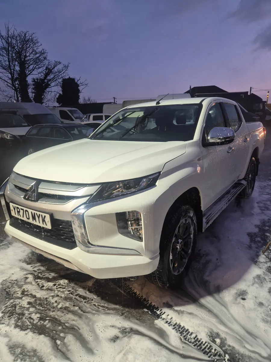 2020 Mitsubishi L200 trojan model - Image 3