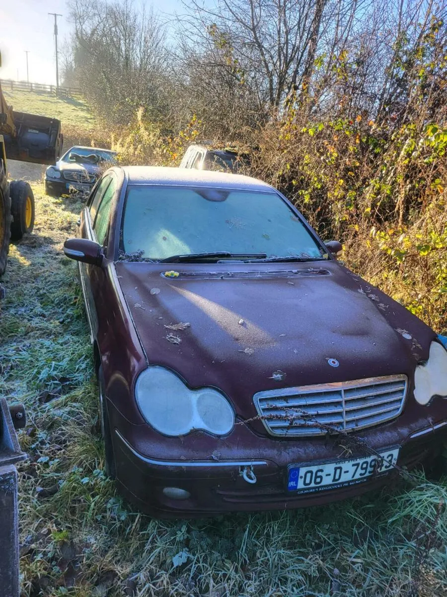 two C180 Mercedes 04 and 06 - Image 1
