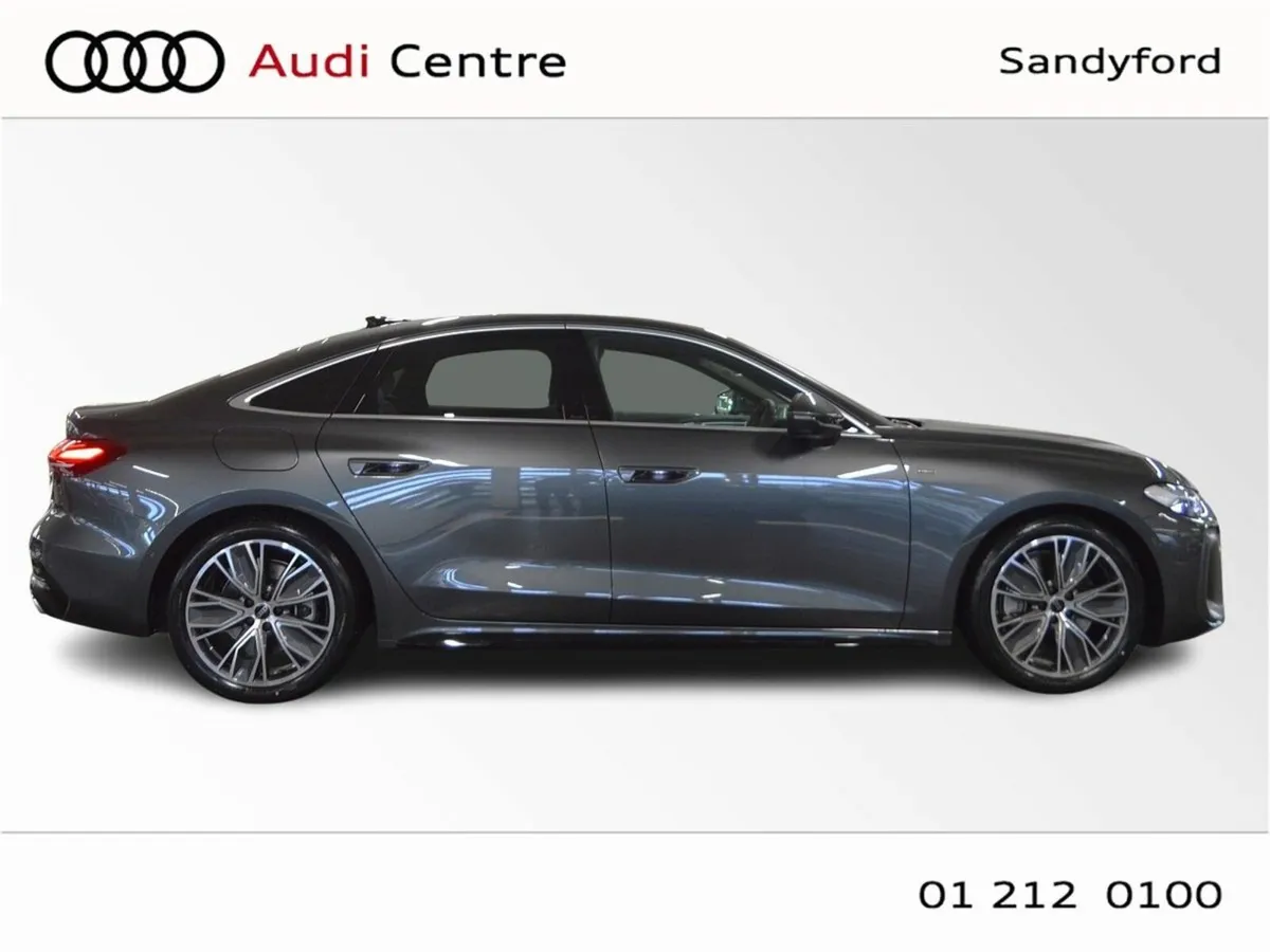 Audi A5 E-HYBRID Q 220KW S LINE - Image 2