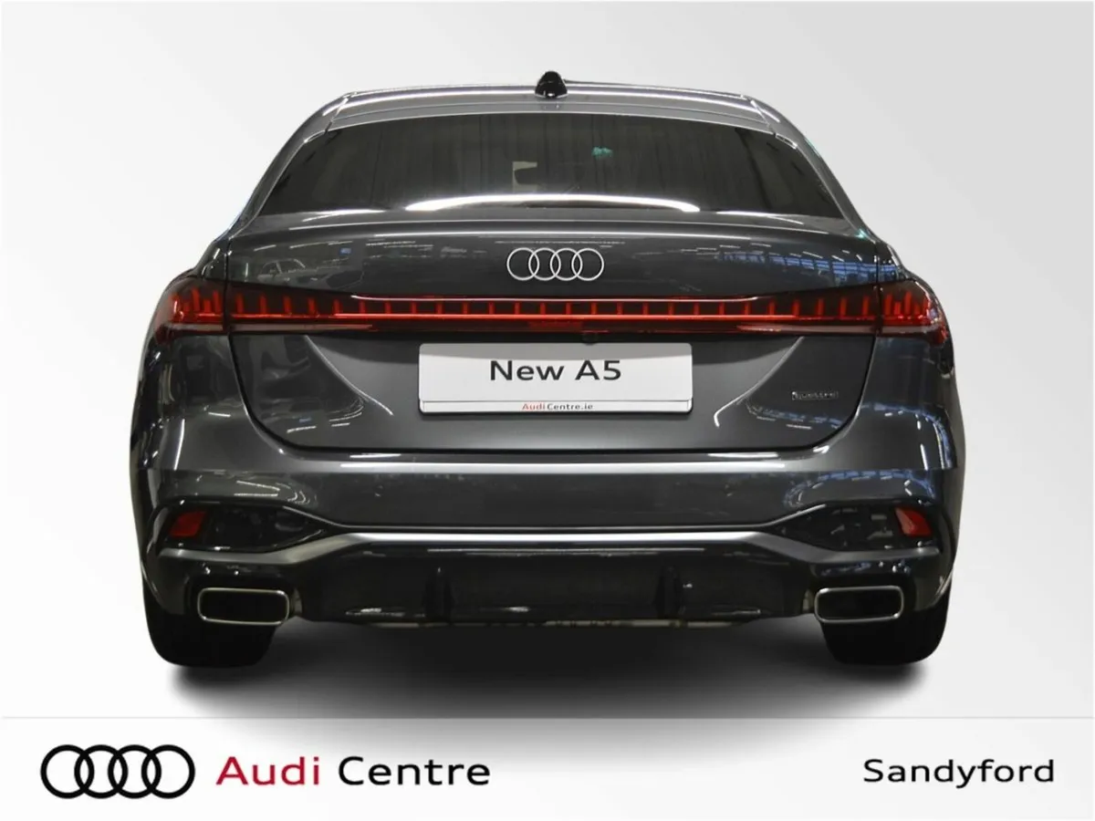 Audi A5 E-HYBRID Q 220KW S LINE - Image 4
