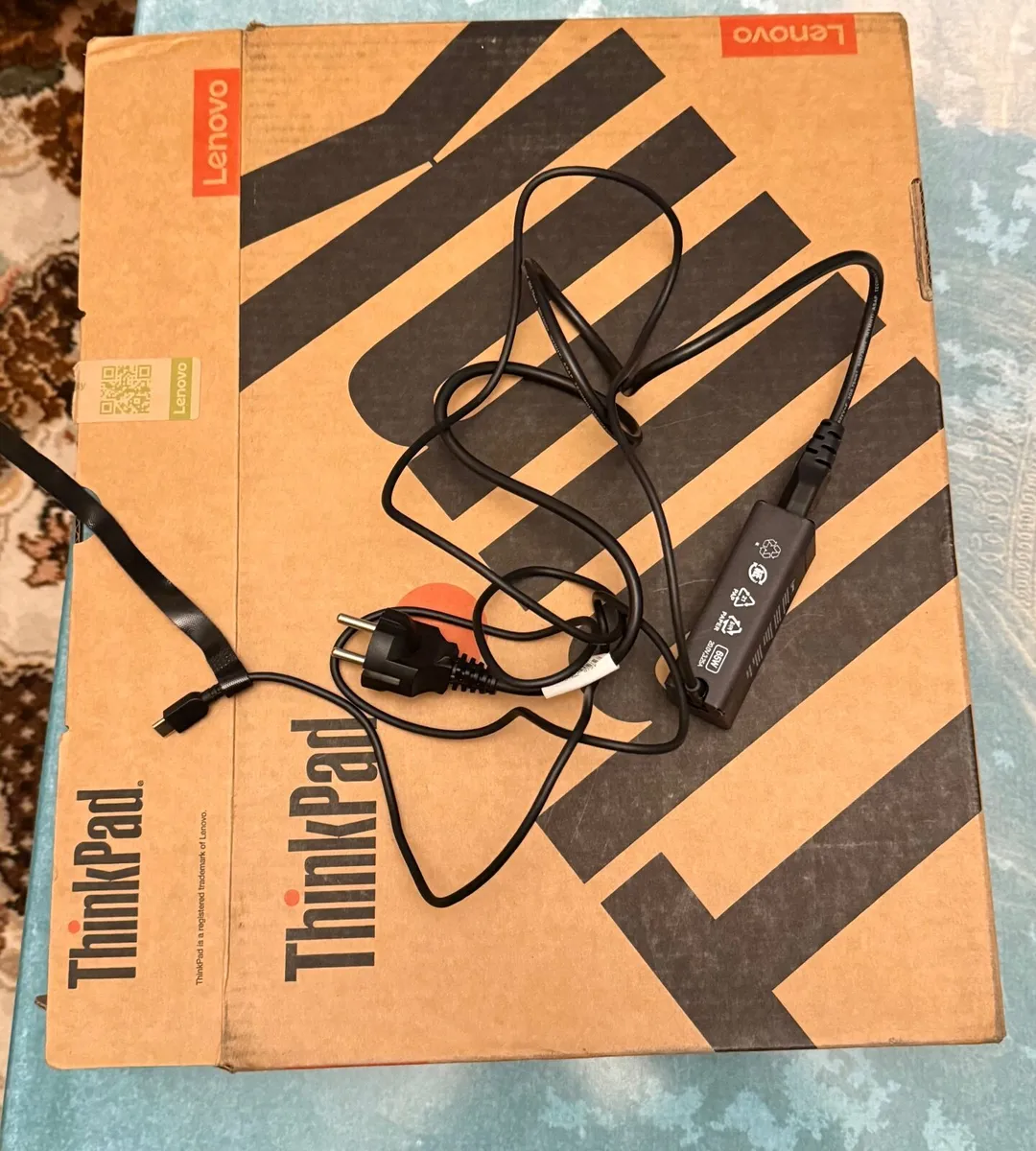 Laptop - Lenovo ThinkPad E16 2025 - Image 3