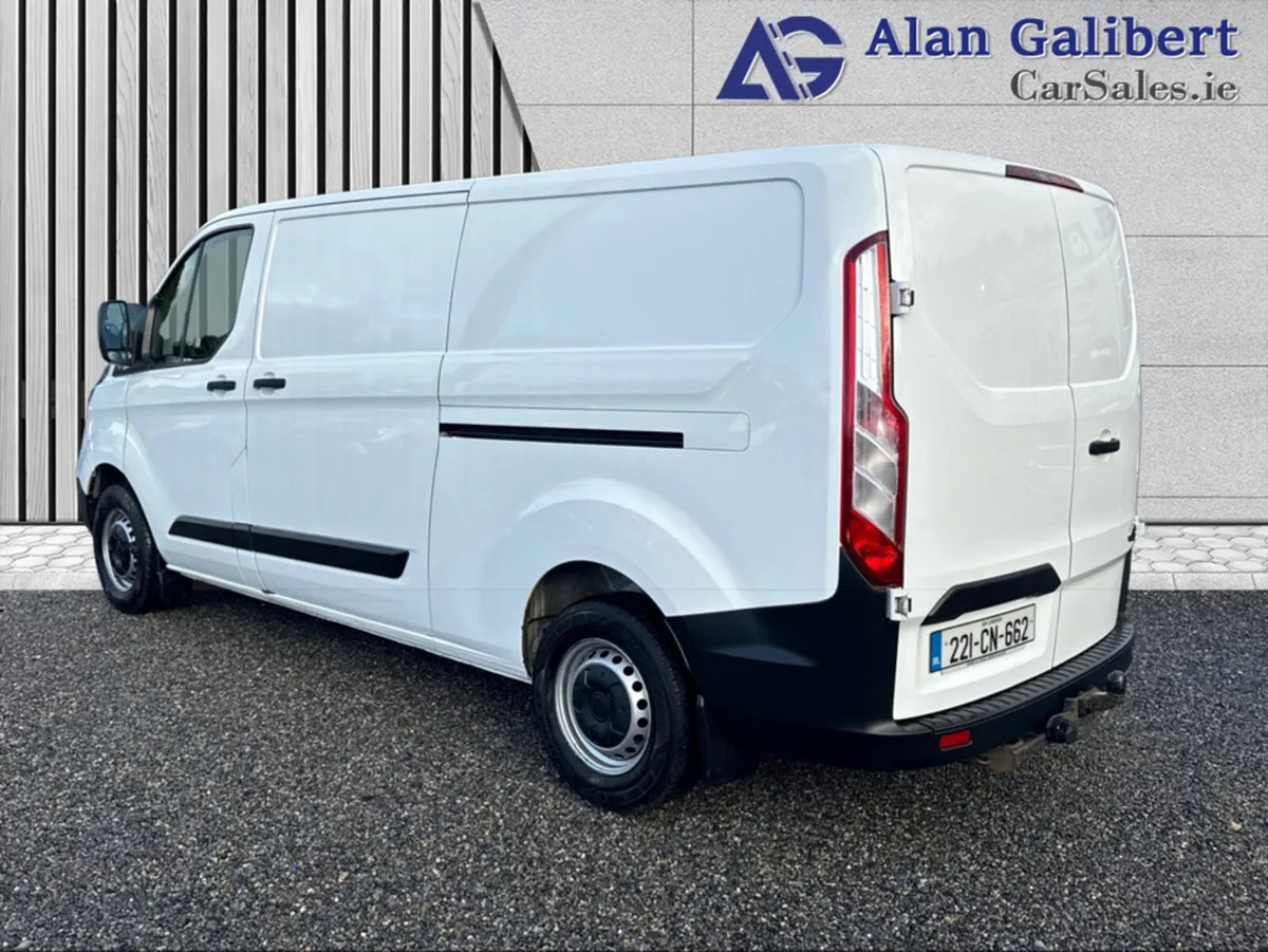 Ford Transit Custom 300L BASE 2.0 T - Image 2