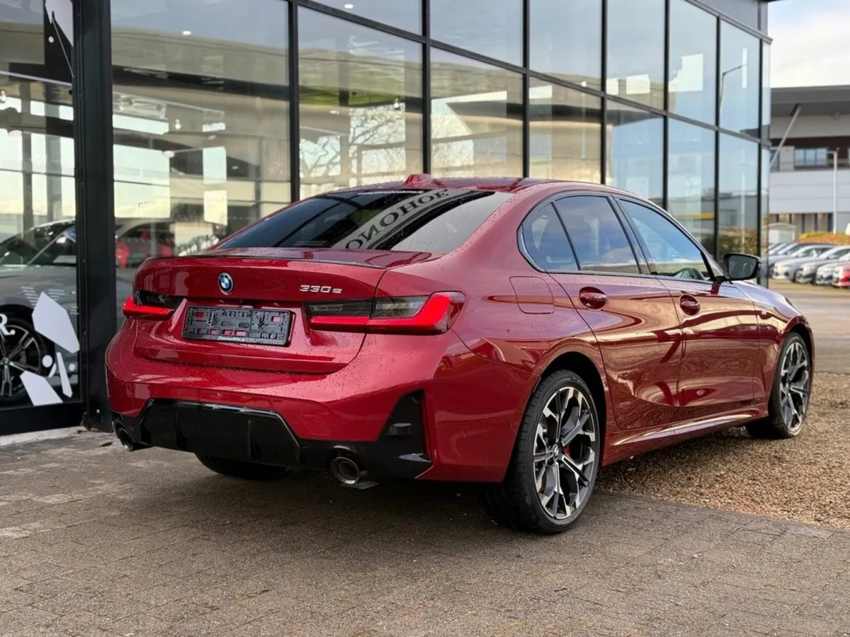 BMW 3-Series 330e M Sport Pro - Image 2