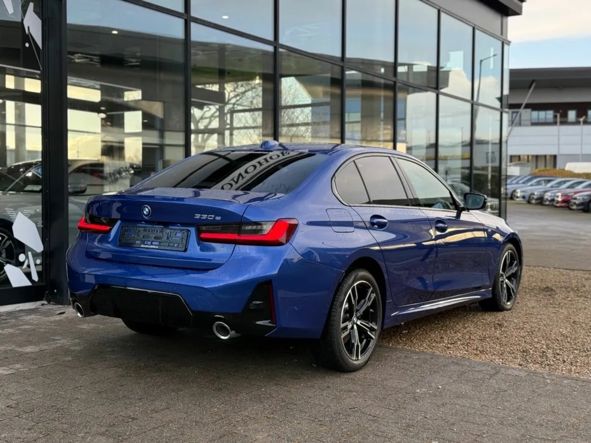 BMW 3-Series 330e M Sport - Image 2