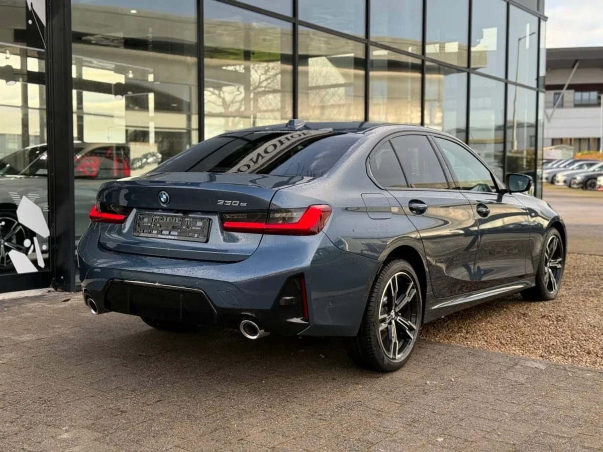 BMW 3-Series 330e M Sport - Image 2
