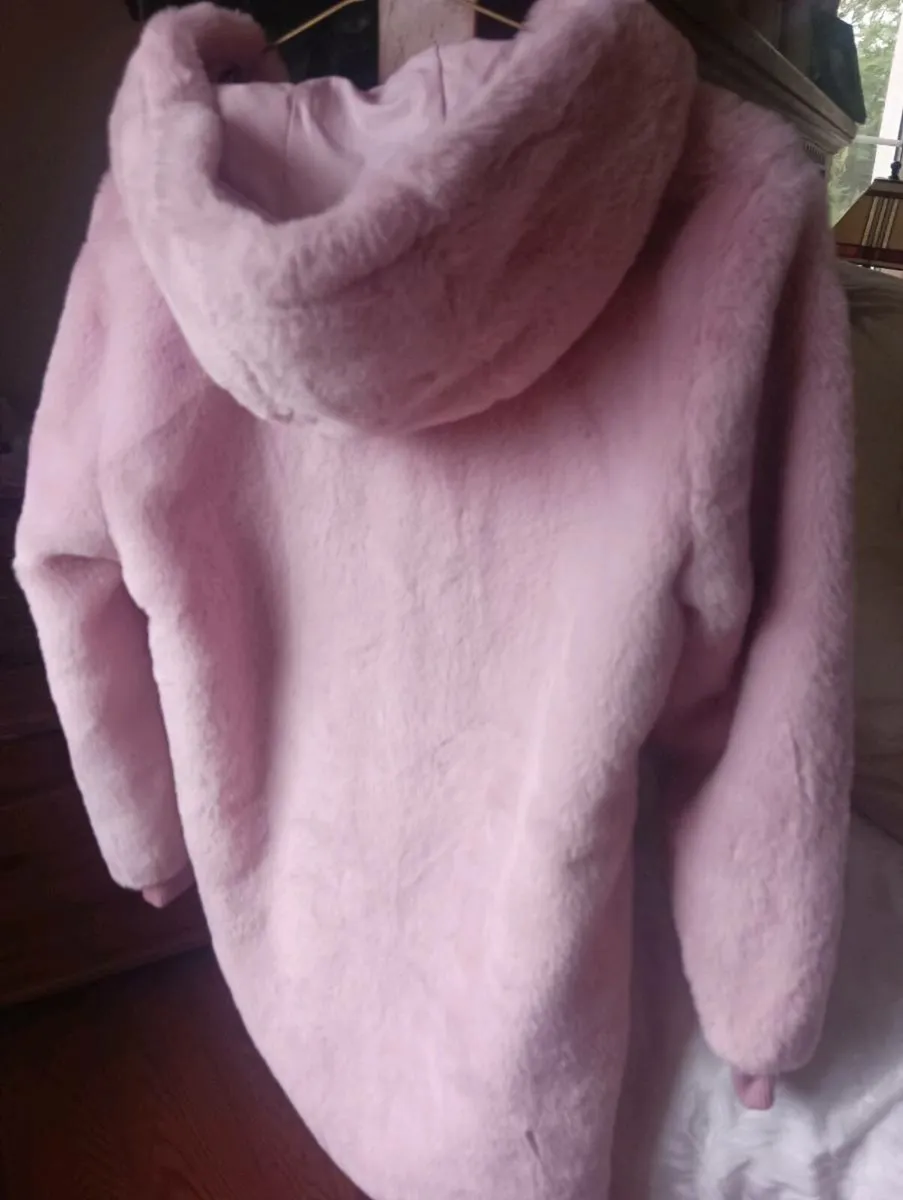 Beautiful new , selection of girls clothes - Image 4