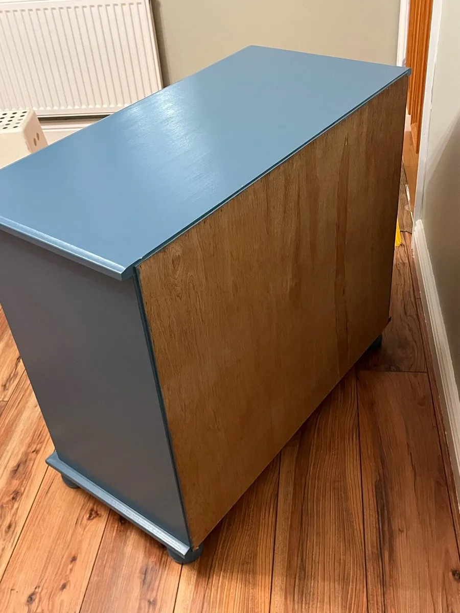 Bedroom chest of drawers - Image 4