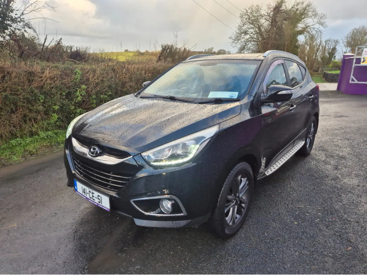 Hyundai ix35 1.7 PREMIUM 4DR - Image 1