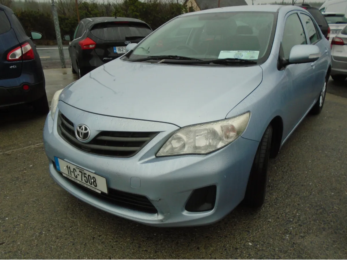Toyota Corolla 1.4 D-4D TERRA MC 4DR - Image 2