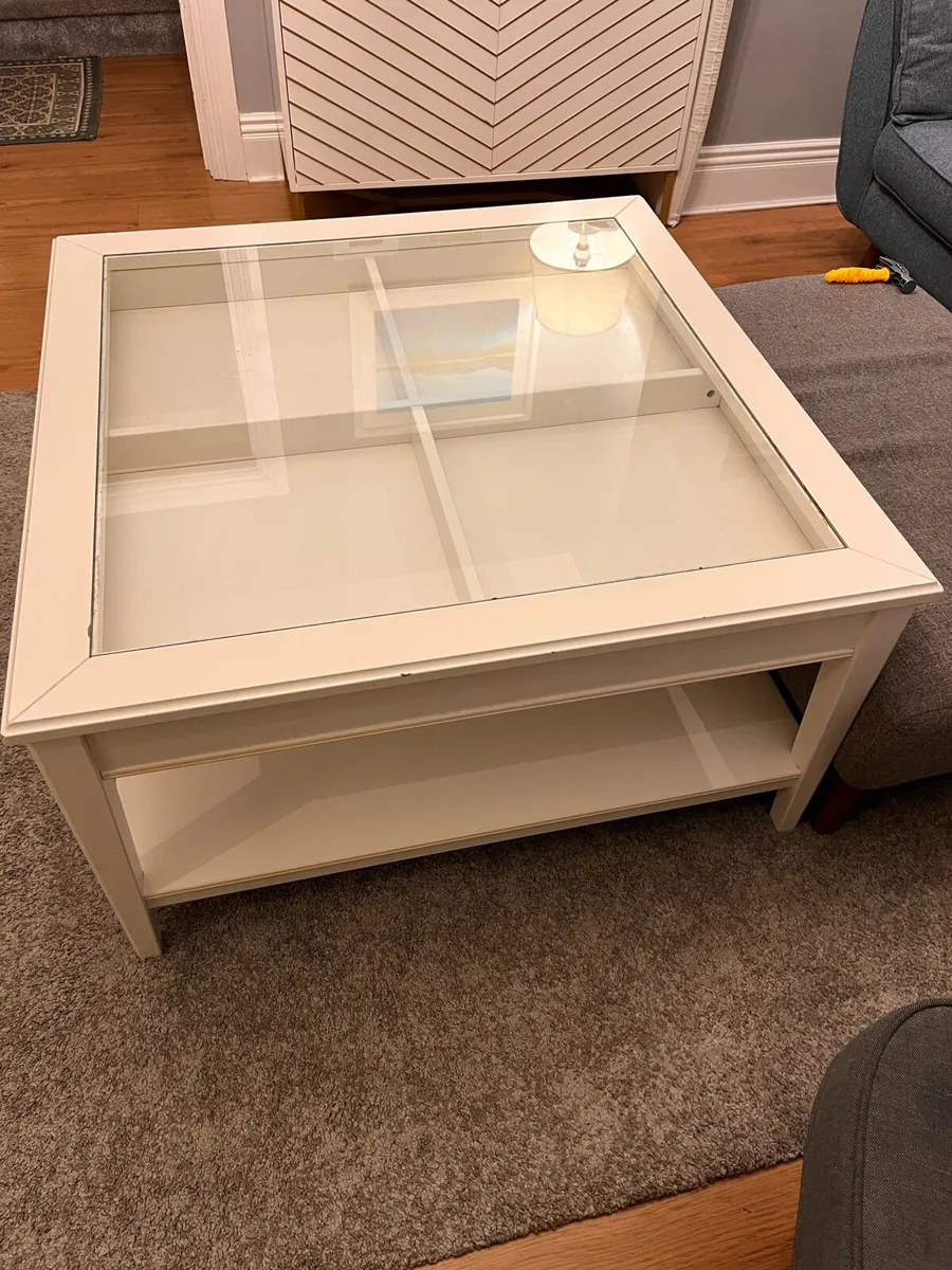 Coffee table - Image 1