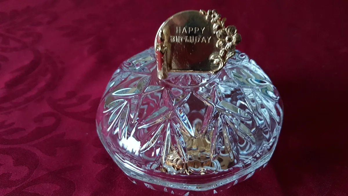 Killarney Crystal HappyBirthday LiddedJewelry Dish - Image 4