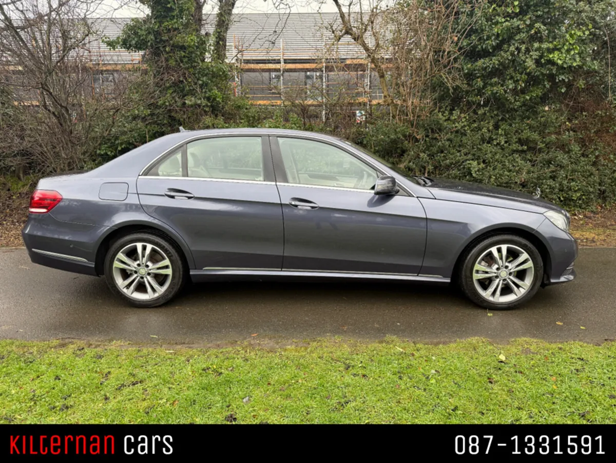 Mercedes-Benz E-Class 200 CDI BLUE EFFICIENCY AVAN - Image 2