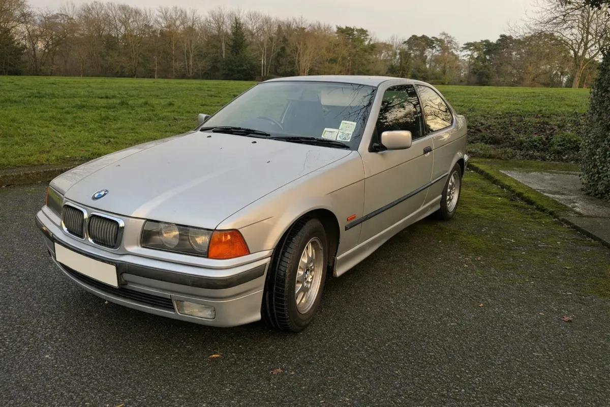 BMW 3-Series 1998 - Image 3