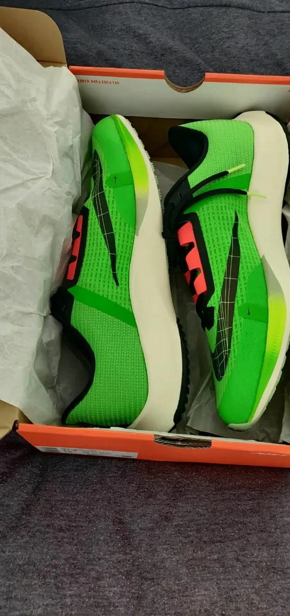 Nike Air Zoom Rival Fly 3 Ekiden – UK 10.5 – New - Image 1