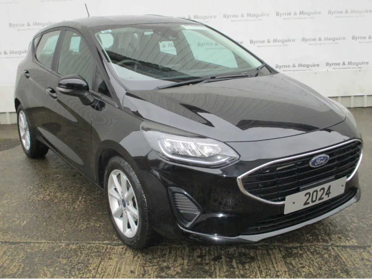 Ford Fiesta 1.0 TREND MODEL IS ONE OWNER AND ONLY - Image 1