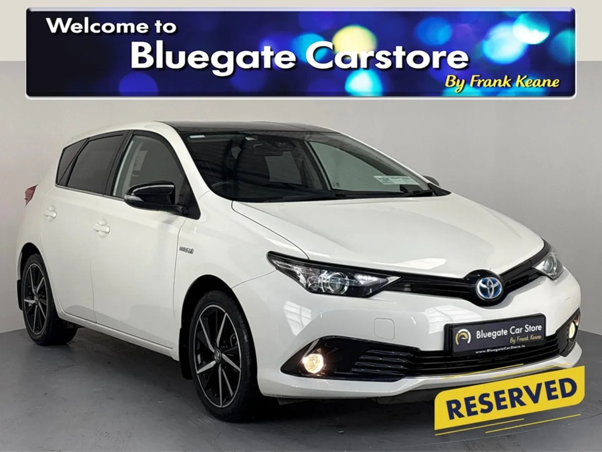 Toyota Auris HYBRID LUNA SPORT AUTO**TOUCHSCREEN B - Image 1