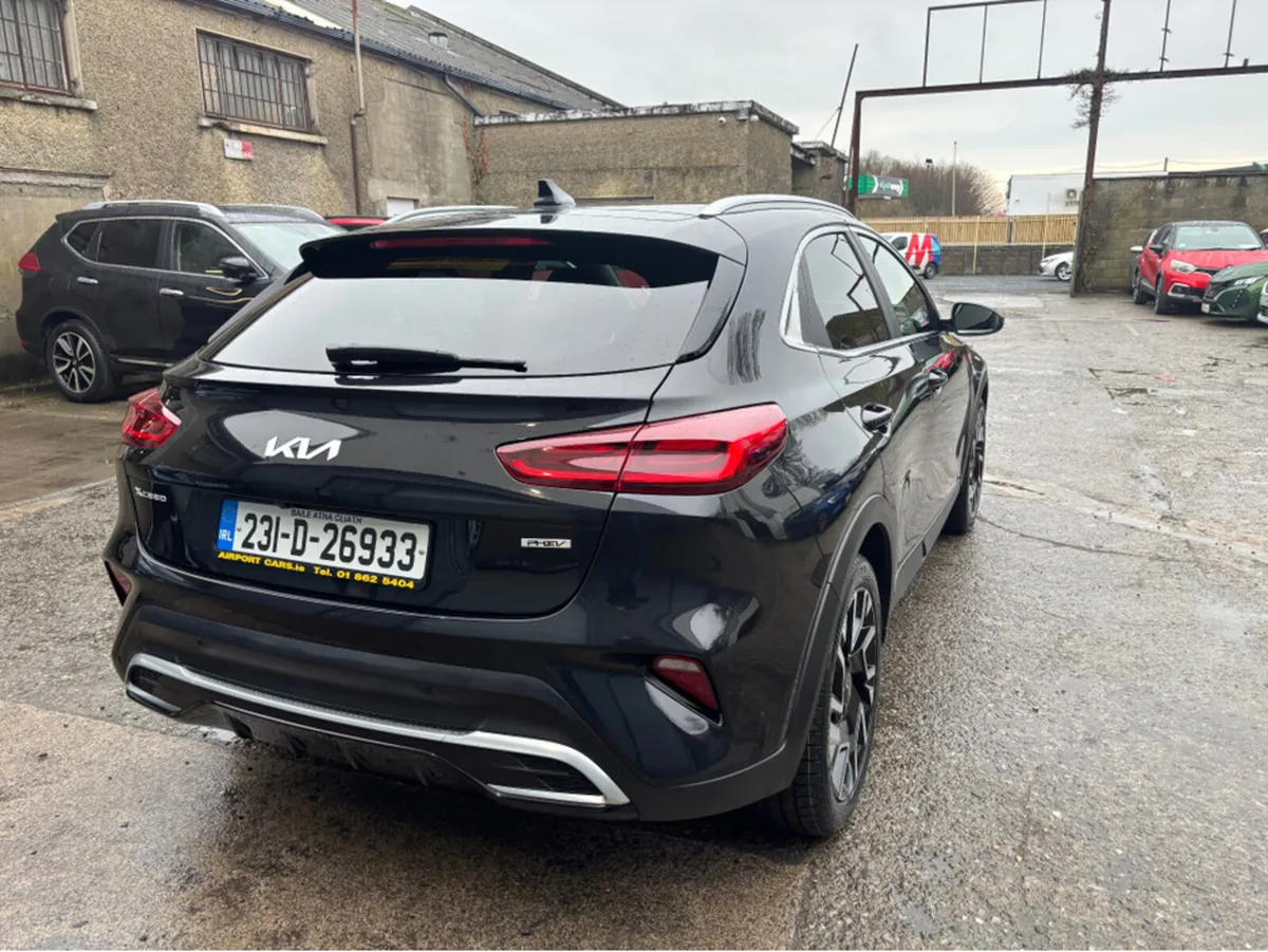 Kia XCeed PE PHEV 5DR AUTO Hybrid Finance availabl - Image 3
