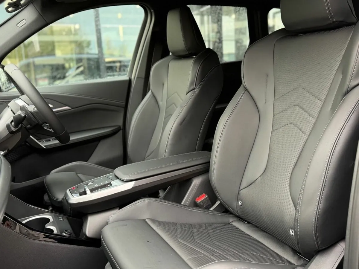 BMW iX1 eDrive20 M Sport - Image 4