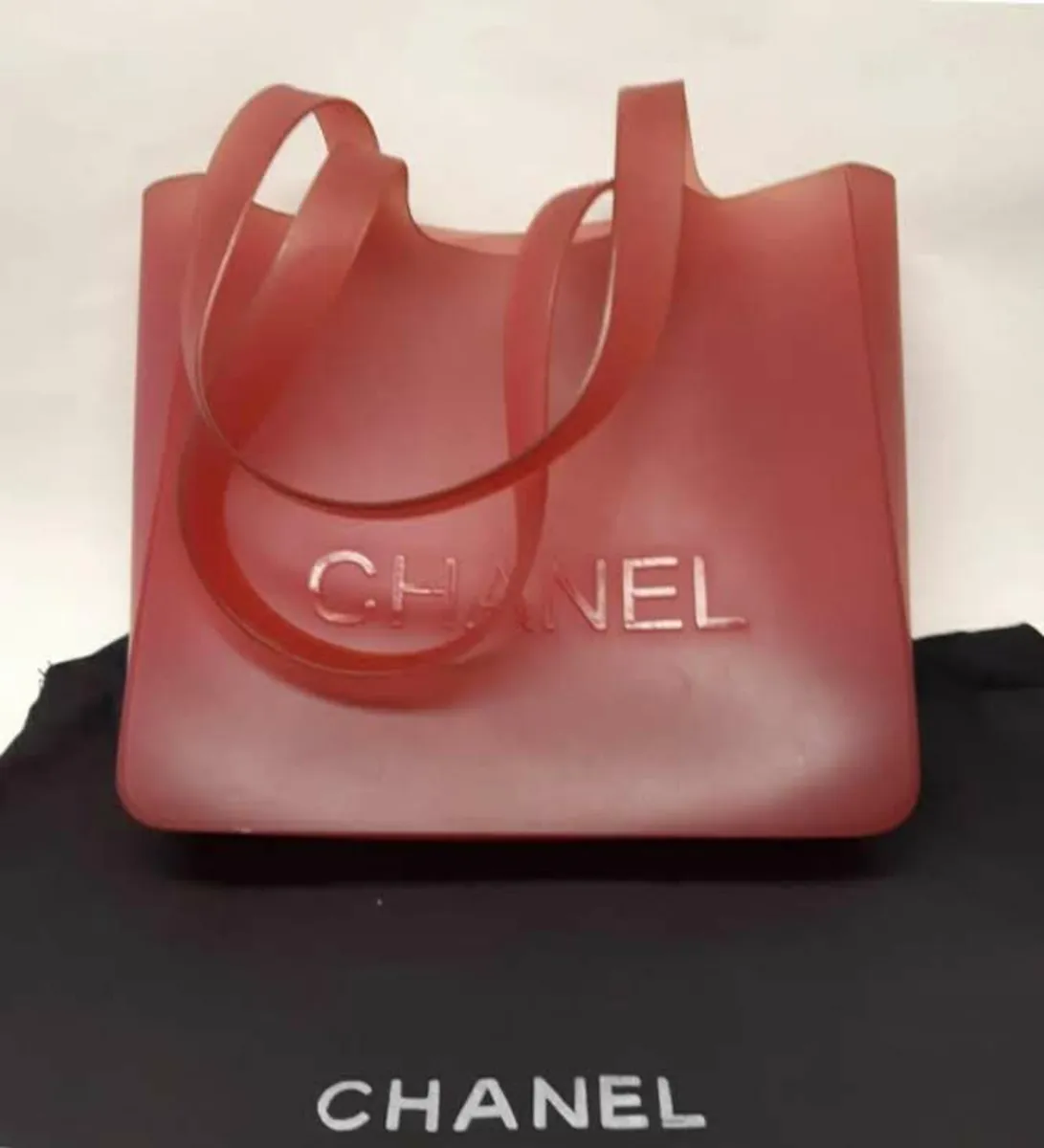 Chanel - Image 1