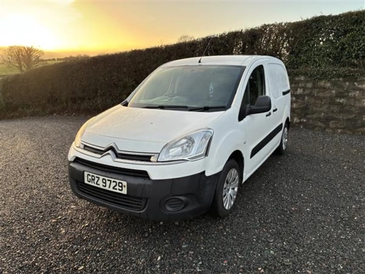 2014 berlingo van - Image 2