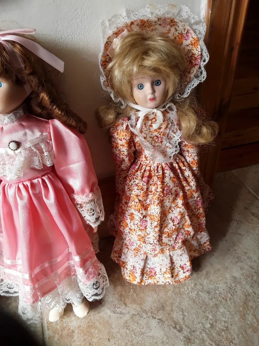 Lovely old porcelain dolls plenty of detail - Image 4