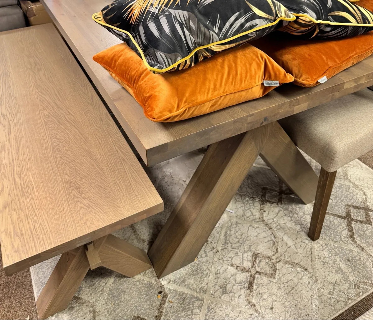 Ex Display - 2.0m Scandinavian Oak Dining Table - Image 3