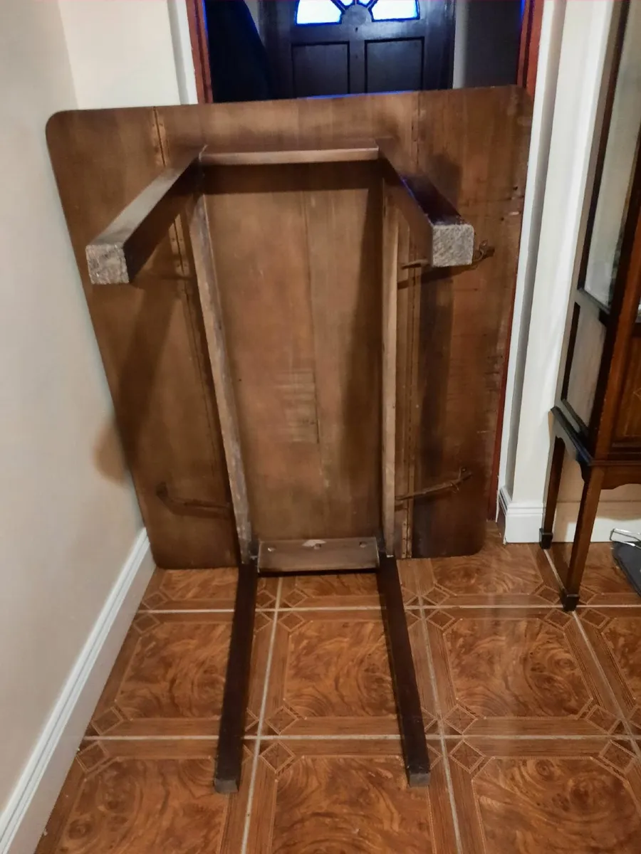 Vintage table - Image 2