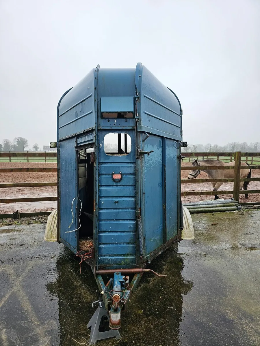Rice Horse Trailer - Image 1