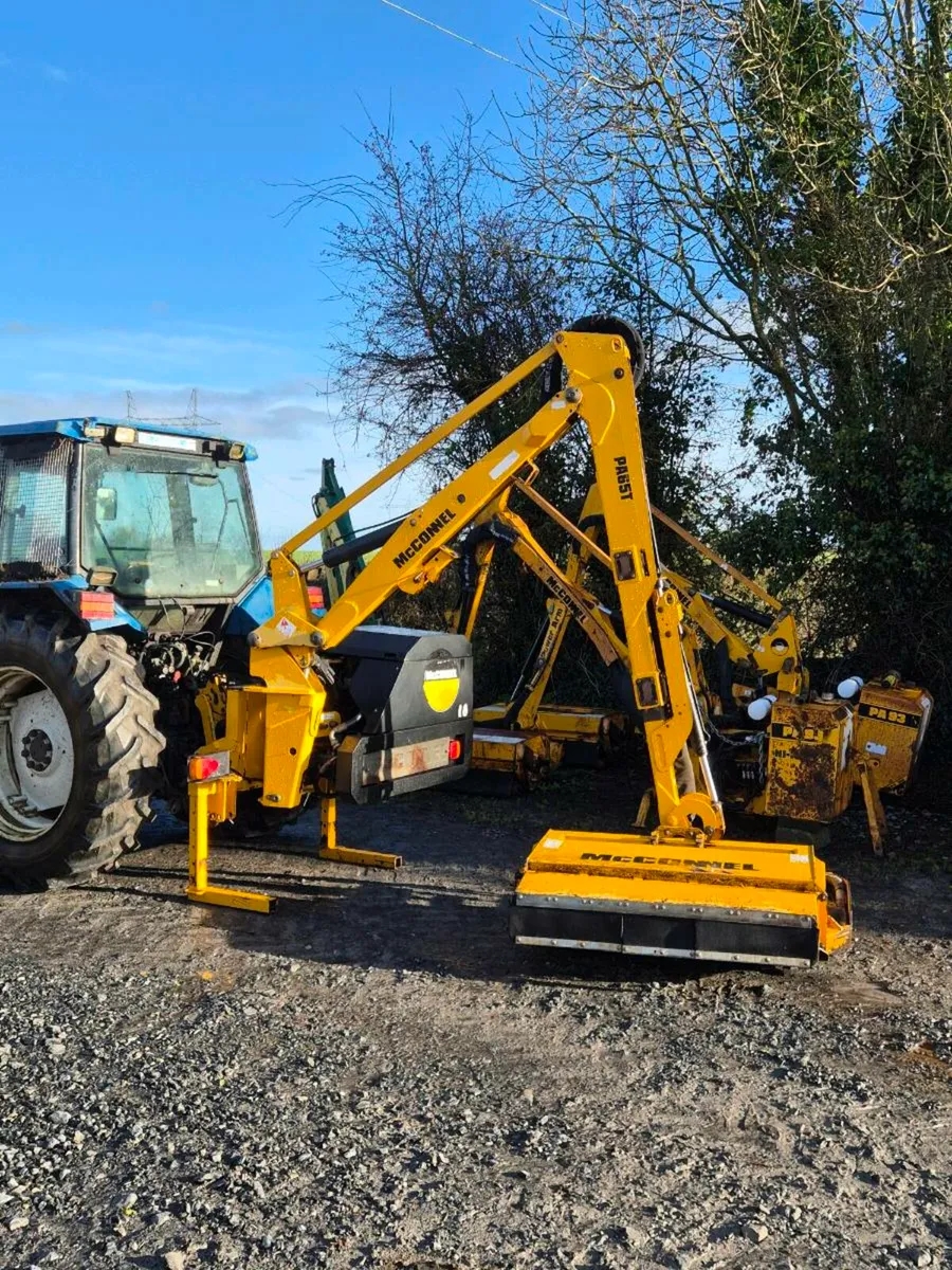 Mcconnel PA65T Hedgecutter - Image 1