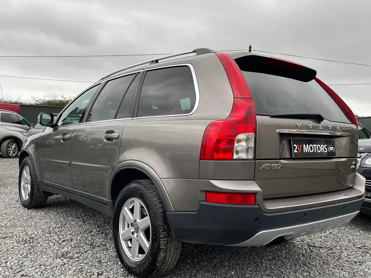 🔵 Volvo XC90 2.4 D5 182BHP  7 Seater - Image 4