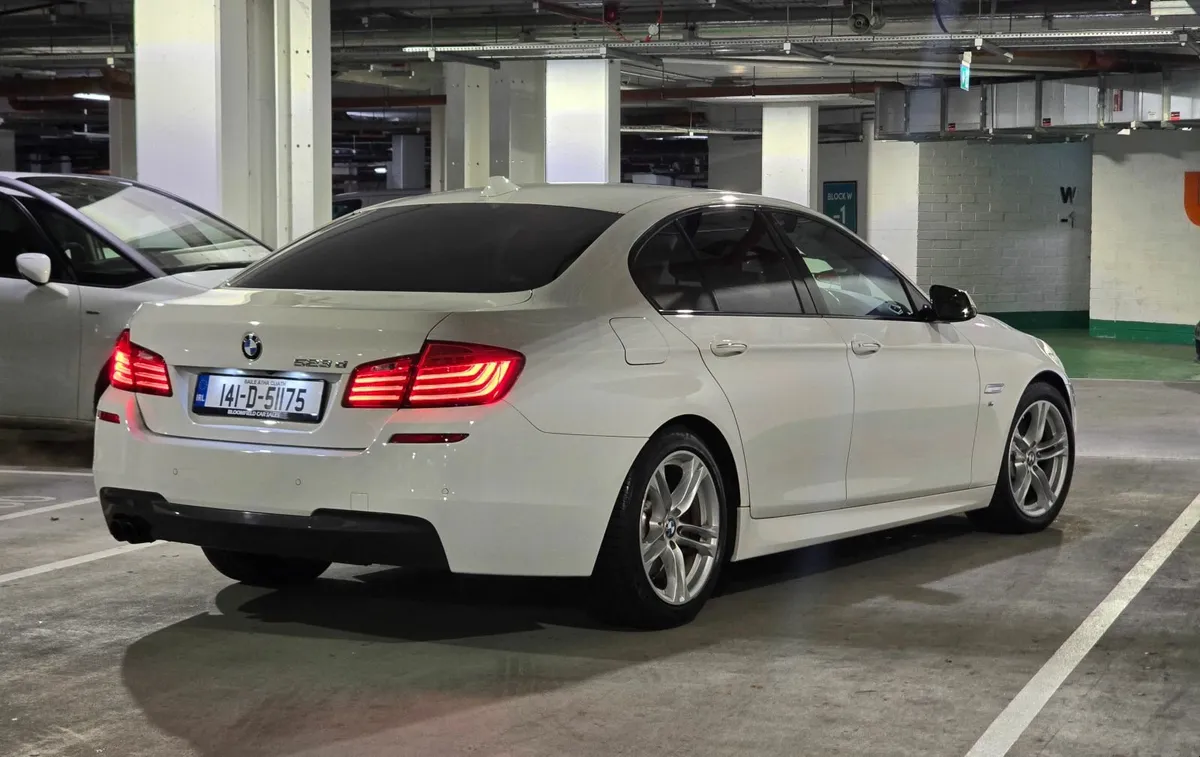 BMW F10 523D M SPORT HIGH SPEC LOW MILES - Image 3