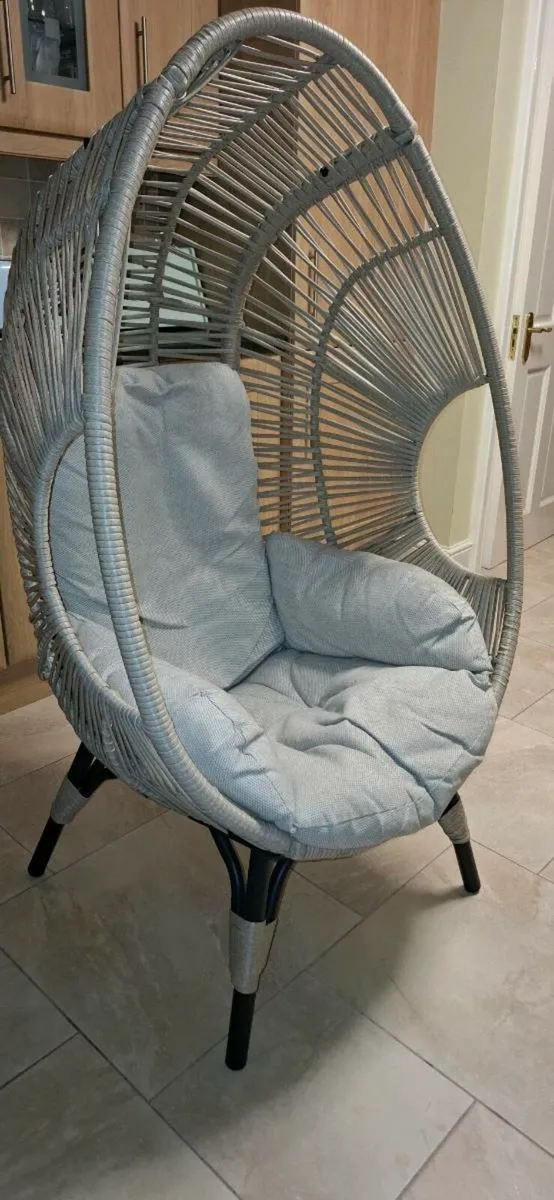Stylish Grey Egg Chair - Image 1