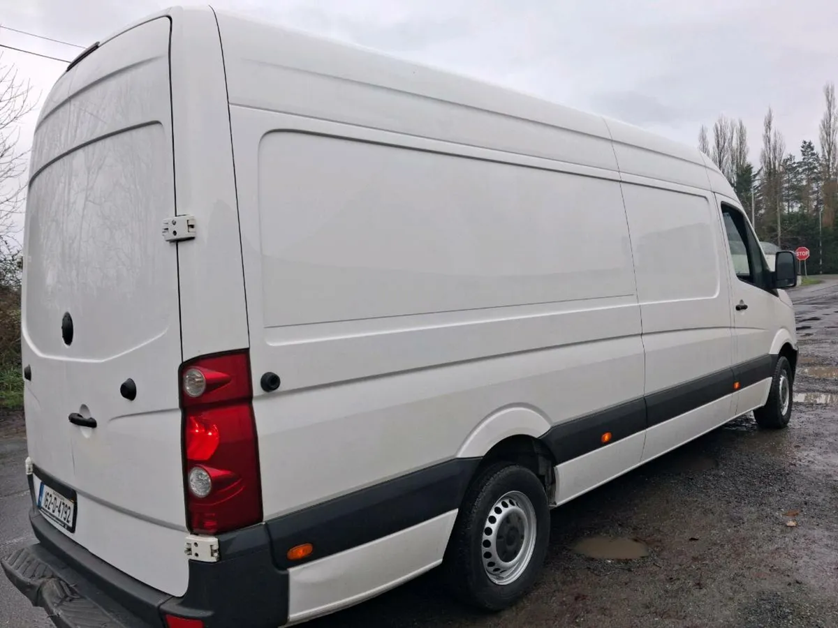 Volkswagen crafter - Image 2