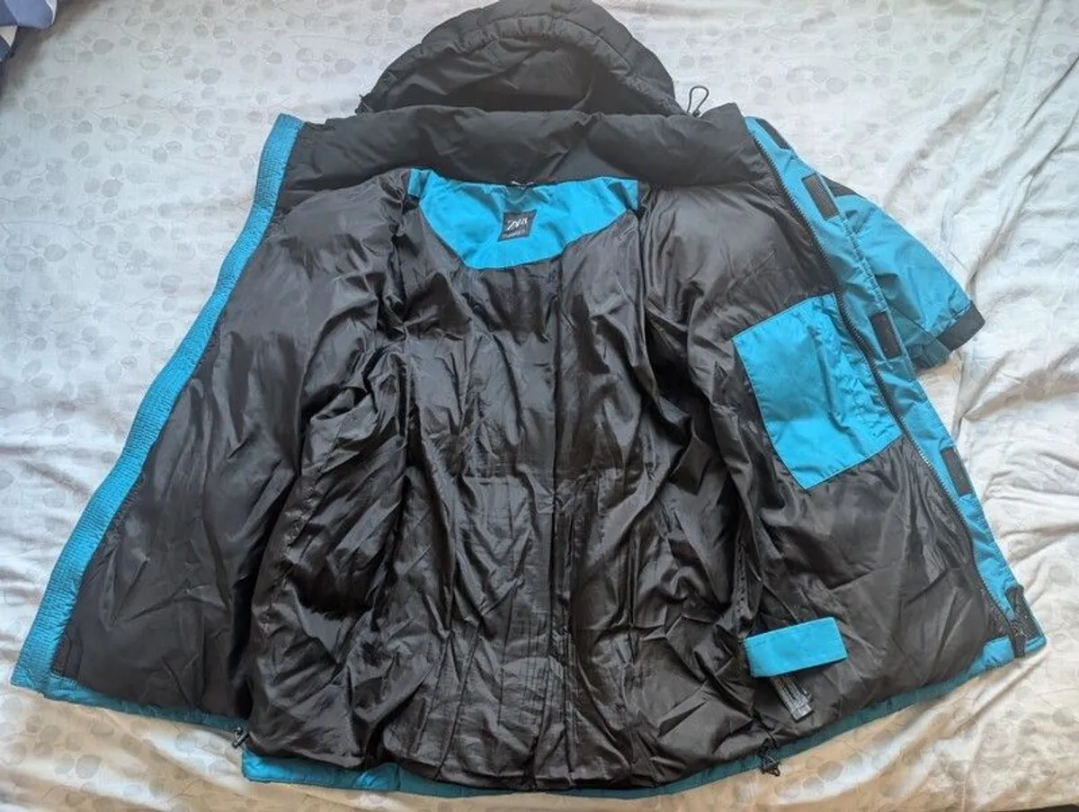 Zara Mens Black puffer jacket - Image 3