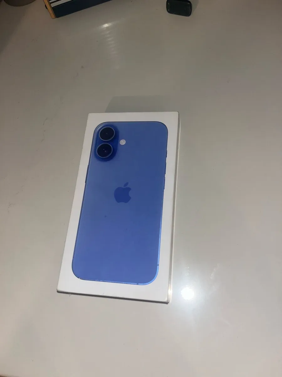 IPhone 16, 256GB, Ultramarine colour, brand new - Image 2