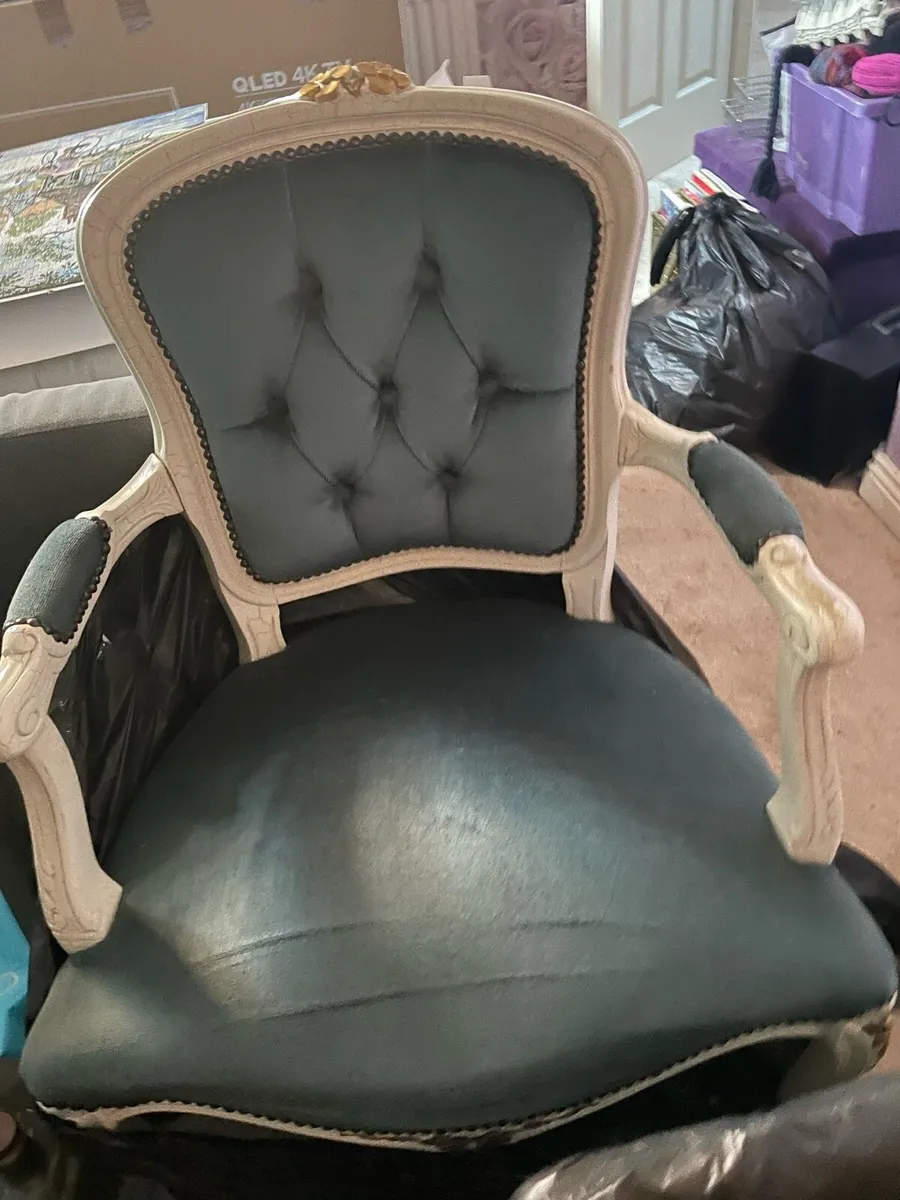 Vintage chair x2 - Image 2