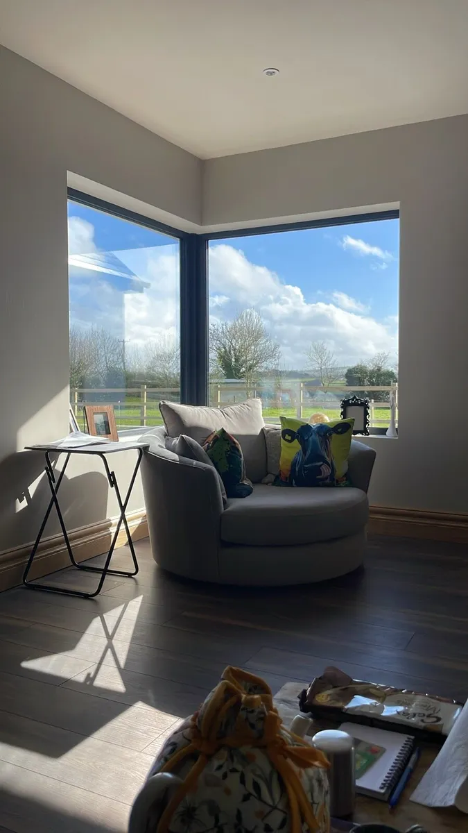 L shape couch and swivel chair - Image 1