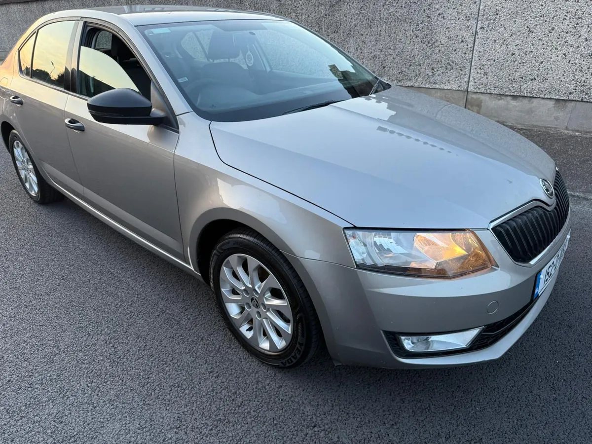 2015 Skoda Octavia NEW Nct 1.6 Diesel - Image 1