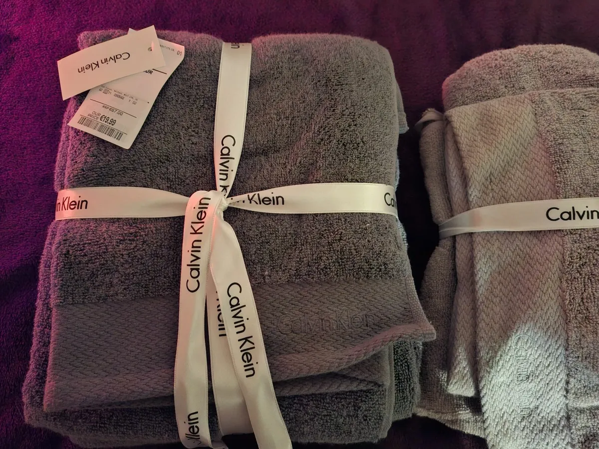 Calvin Klein Towels. Brand New. Great Present Idea - Image 2