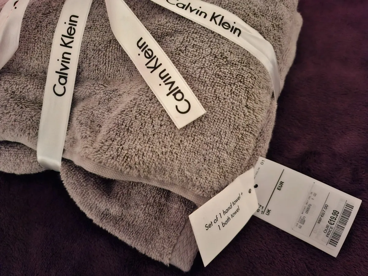 Calvin Klein Towels. Brand New. Great Present Idea - Image 3