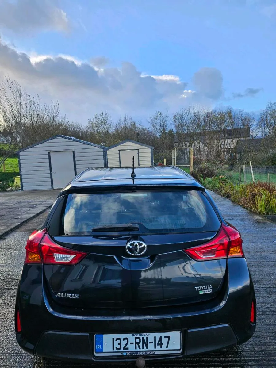 Toyota Auris 2013 - Image 4