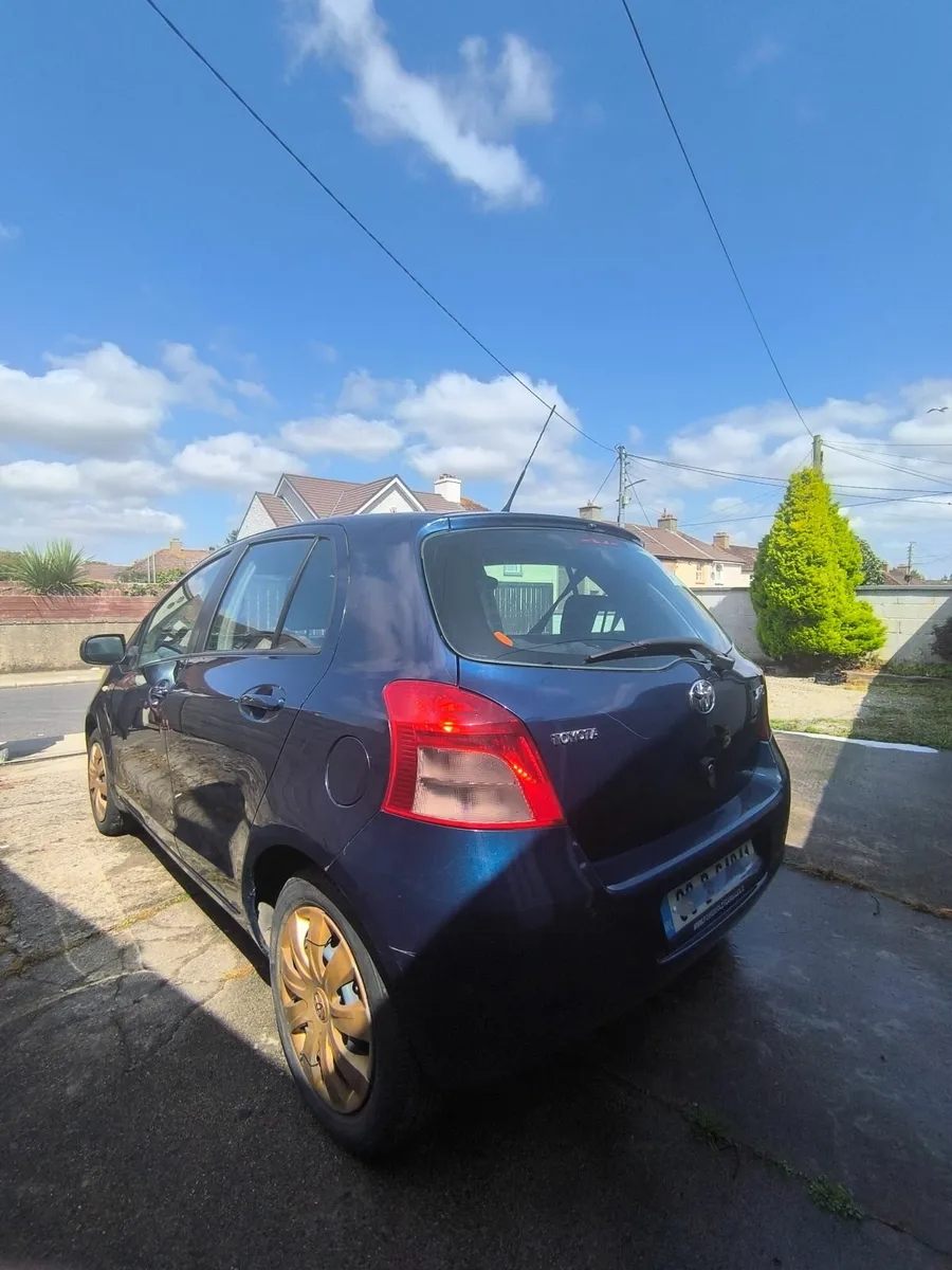 Toyota Yaris 2006 - Image 3