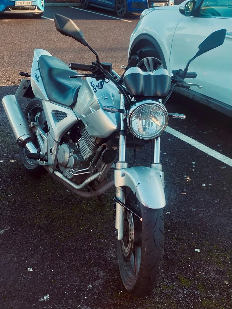 Honda CBF 250 - Image 1